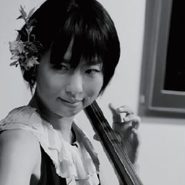 成田千絵／チェロ